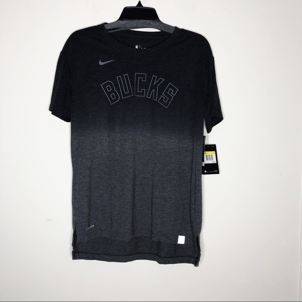 NIKE Women’s Dry Fit NBA Tee Shirt. Grey. Size S